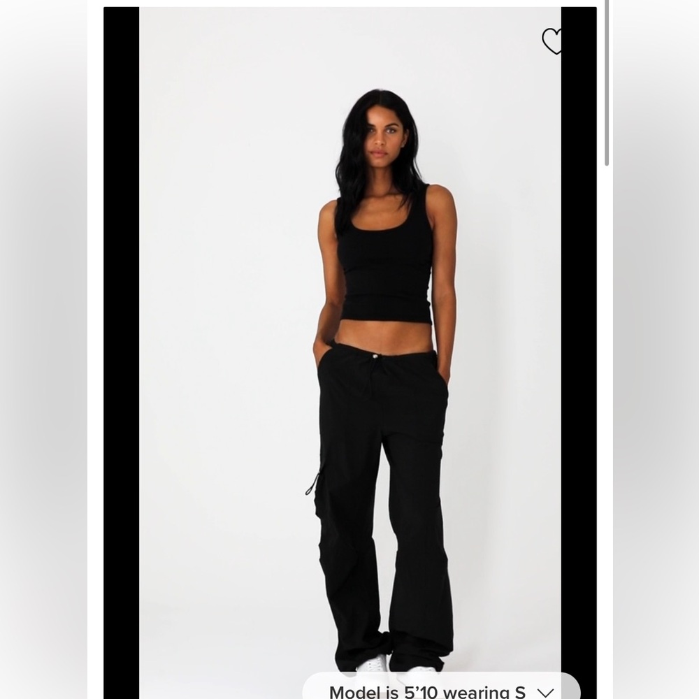 ALO Yoga Limestone Green Cargo Wide-Leg Pants - Picture 6 of 12